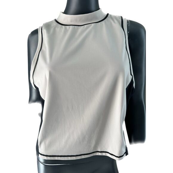 Fabletics Size 1X Giana Mock Neck Tank, White/Grey, Fitted, New $64.95 - Picture 3 of 12
